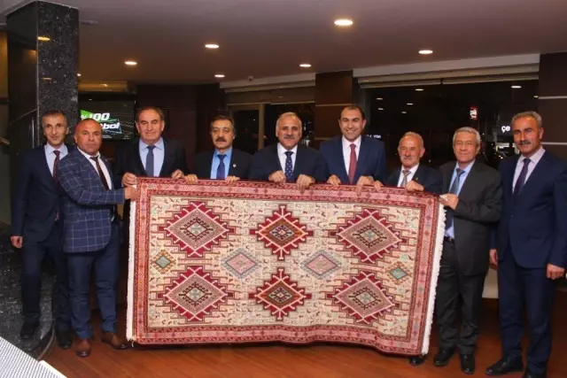 Vanlı Dostlarından Zorluoğlu'na Destek Ziyareti