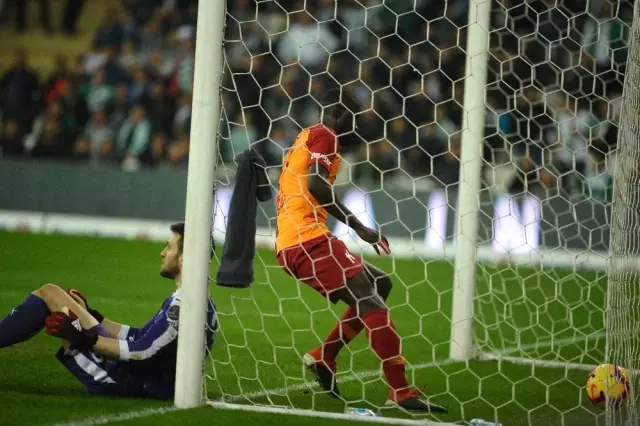 Badou Ndiaye'de Son İki Haftadır Boş Geçmiyor
