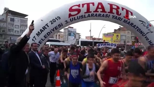 Batman'da Uluslararası Yarı Maraton Yapıldı