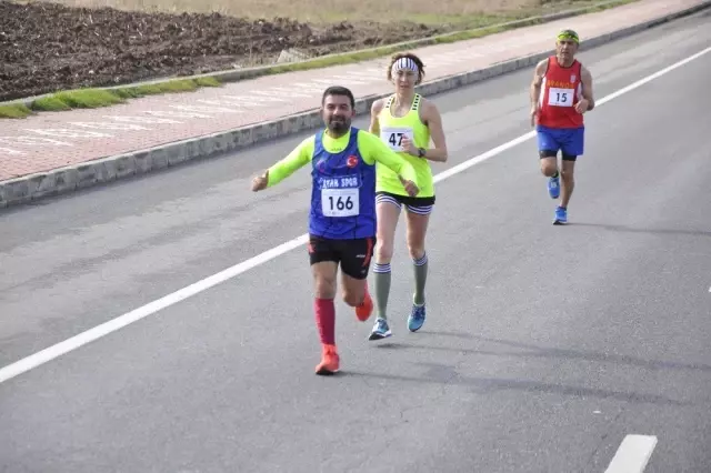 Batman'da Uluslararası Yarı Maraton Yapıldı