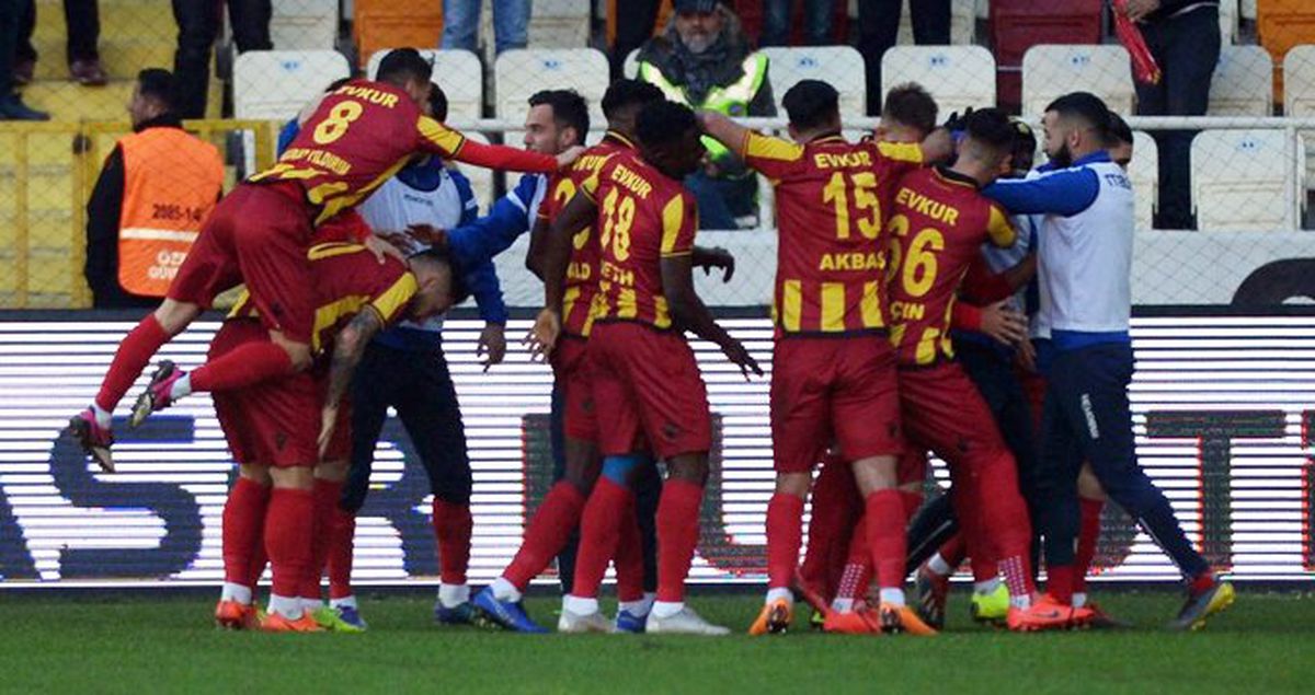 Yeni Malatyaspor, Evinde Ankaragücü'nü 3-1 Yendi