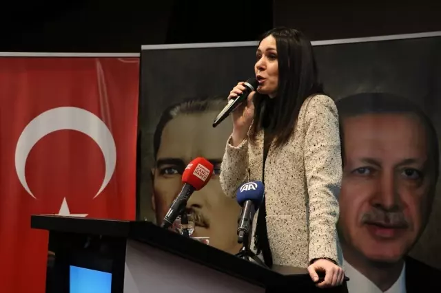 AK Parti Siyasetinin Merkezinde Millet Var' AK Parti Siyasetinin Merkezinde Millet Var'