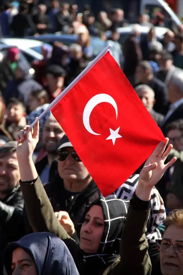 Akçakoca'da Değirmenağzı 15 Temmuz Şehitler Parkı Açıldı Akçakoca'da Değirmenağzı 15 Temmuz Şehitler Parkı Açıldı