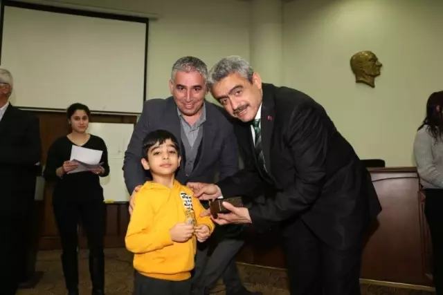 Başkan Alıcık, 32 Aileyi Daha Ev Sahibi Yaptı Başkan Alıcık, 32 Aileyi Daha Ev Sahibi Yaptı