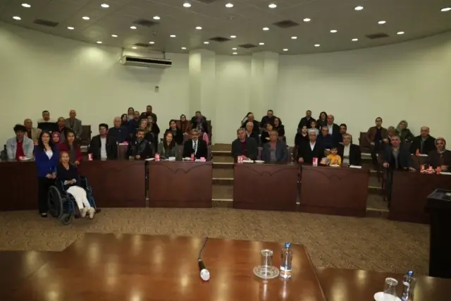 Başkan Alıcık, 32 Aileyi Daha Ev Sahibi Yaptı Başkan Alıcık, 32 Aileyi Daha Ev Sahibi Yaptı