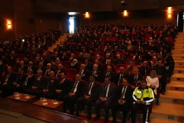 Elazığ'da 18 Mart Şehitleri Anma Günü Programı Elazığ'da 18 Mart Şehitleri Anma Günü Programı