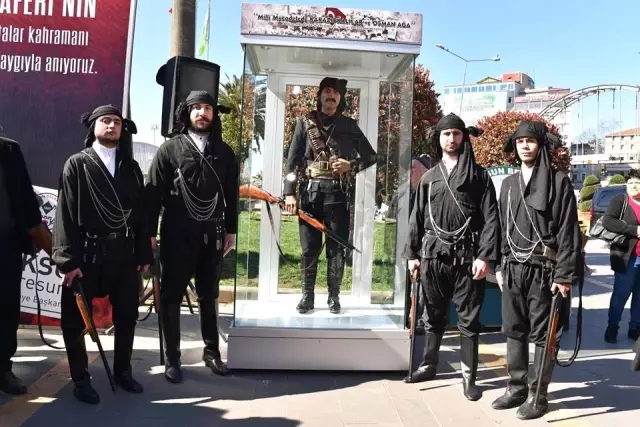 Osman Ağa'nın Balmumu Heykeli Giresun'da Sergilenmeye Başlandı