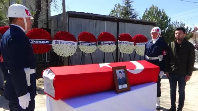 Şehit Uzman Çavuş Yaşar Çakır, Son Yolculuğuna Uğurlandı Şehit Uzman Çavuş Yaşar Çakır, Son Yolculuğuna Uğurlandı