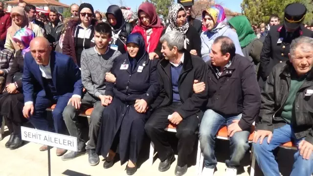 Şehit Uzman Çavuş Yaşar Çakır, Son Yolculuğuna Uğurlandı Şehit Uzman Çavuş Yaşar Çakır, Son Yolculuğuna Uğurlandı