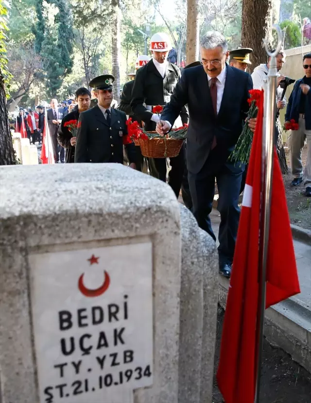 Şehitleri Anma Günü ve Çanakkale Deniz Zaferi'nin 104. Yıl Dönümü