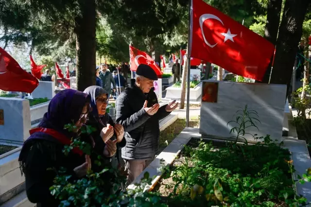 Şehitleri Anma Günü ve Çanakkale Deniz Zaferi'nin 104. Yıl Dönümü