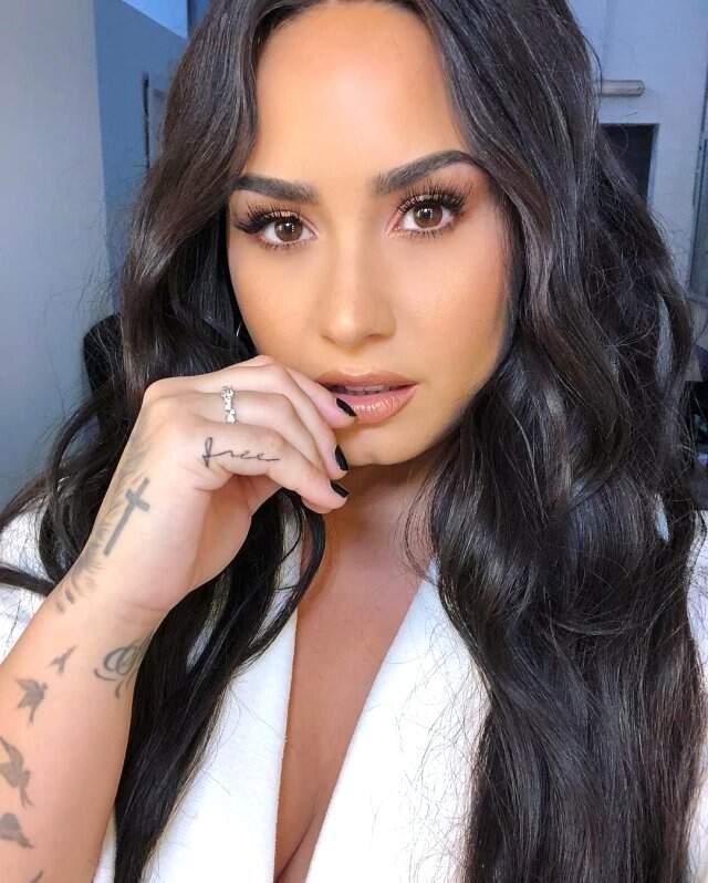Uyuşturucu Yüzünden Ölümden Dönen Demi Lovato'dan İlginç İtiraf!