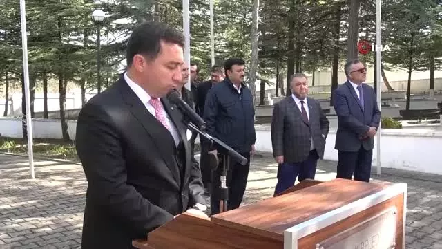AK Parti Genel Başkan Vekili Numan Kurtulmuş İnönü Savaşları Bozüyük Şehitliğini Ziyaret Etti AK Parti Genel Başkan Vekili Numan Kurtulmuş İnönü Savaşları Bozüyük Şehitliğini Ziyaret Etti