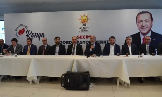 AK Parti Konya Teşkilatında Medya Buluşması AK Parti Konya Teşkilatında Medya Buluşması