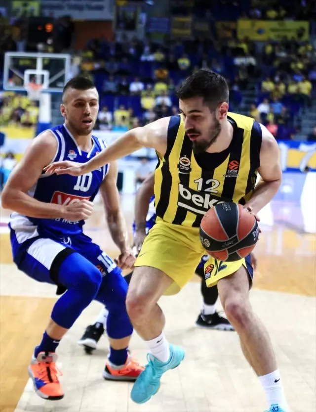 Fenerbahçe Beko, Buducnost VOLI'yi Son Çeyrekteki Oyunuyla 76-67 Yendi Fenerbahçe Beko, Buducnost VOLI'yi Son Çeyrekteki Oyunuyla 76-67 Yendi