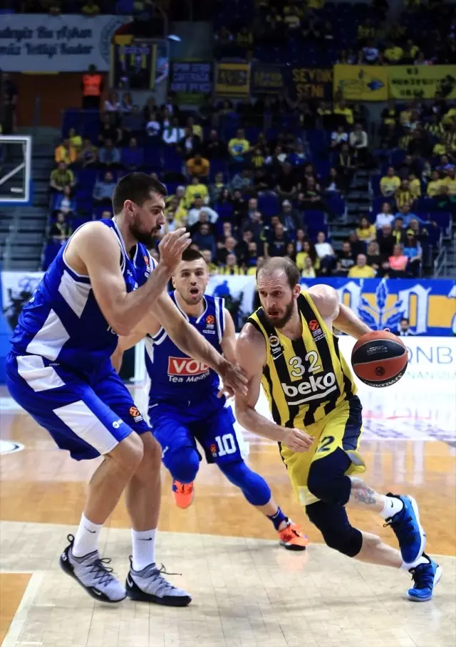 Fenerbahçe Beko, Buducnost VOLI'yi Son Çeyrekteki Oyunuyla 76-67 Yendi Fenerbahçe Beko, Buducnost VOLI'yi Son Çeyrekteki Oyunuyla 76-67 Yendi
