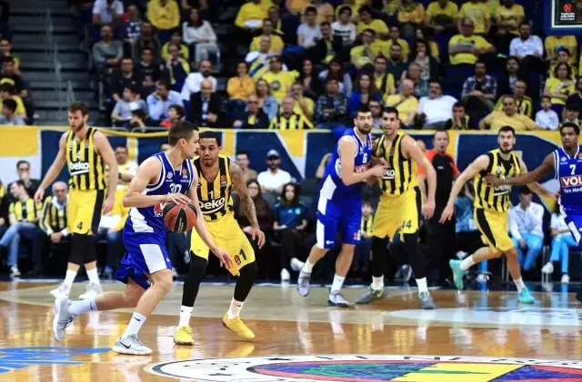 Fenerbahçe Beko, Buducnost VOLI'yi Son Çeyrekteki Oyunuyla 76-67 Yendi Fenerbahçe Beko, Buducnost VOLI'yi Son Çeyrekteki Oyunuyla 76-67 Yendi