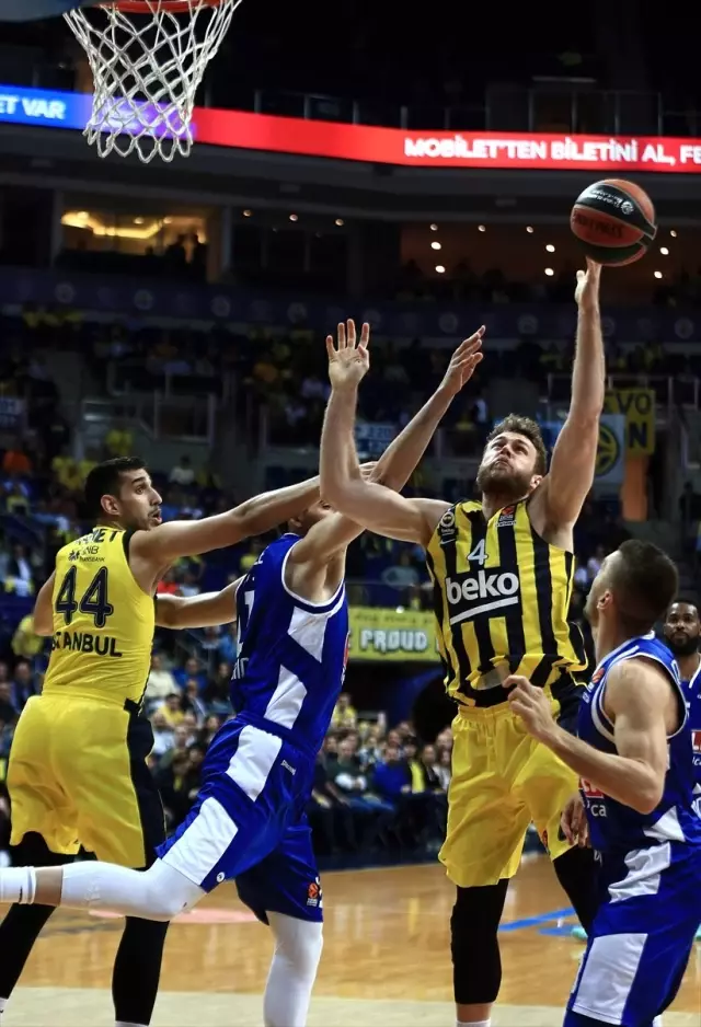 Fenerbahçe Beko, Buducnost VOLI'yi Son Çeyrekteki Oyunuyla 76-67 Yendi Fenerbahçe Beko, Buducnost VOLI'yi Son Çeyrekteki Oyunuyla 76-67 Yendi