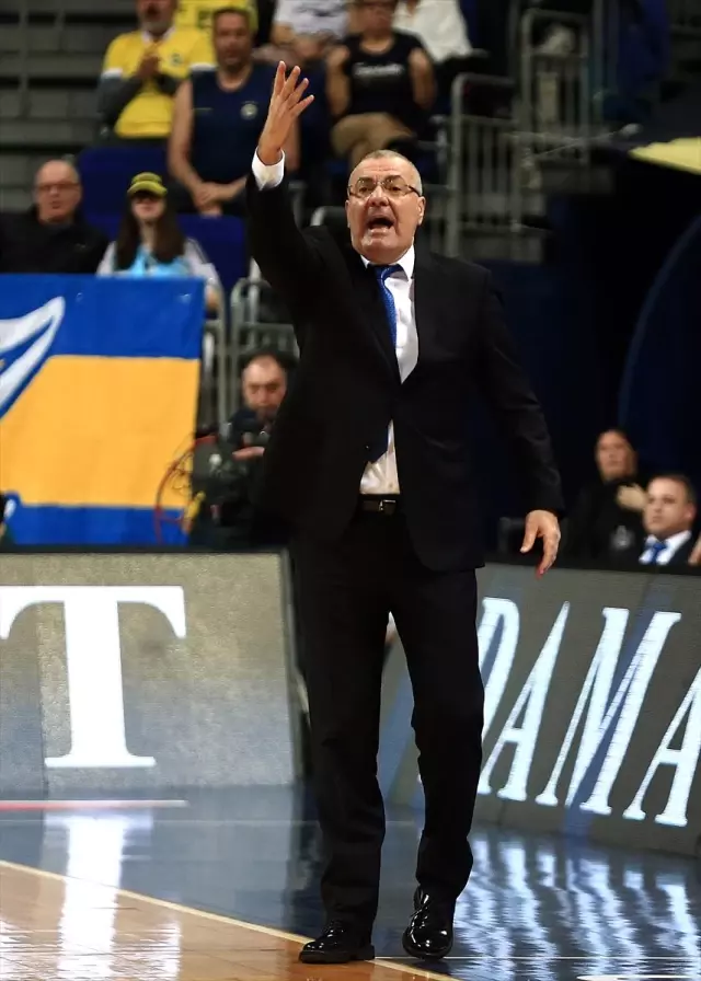 Fenerbahçe Beko, Buducnost VOLI'yi Son Çeyrekteki Oyunuyla 76-67 Yendi Fenerbahçe Beko, Buducnost VOLI'yi Son Çeyrekteki Oyunuyla 76-67 Yendi