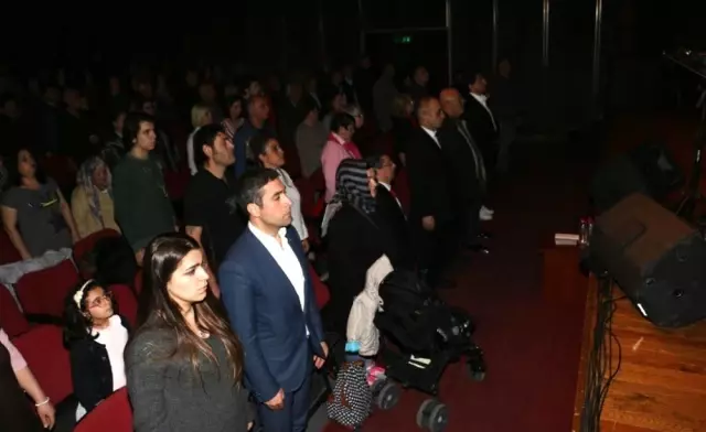 Çanakkale Şehitleri Kahramanlık Türküleriyle Anıldı Çanakkale Şehitleri Kahramanlık Türküleriyle Anıldı