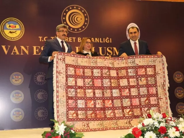 Van'da Esnaf Buluşması Van'da Esnaf Buluşması