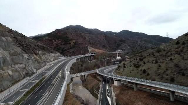 Yarım Asırlık Hayal Gerçek Oldu; Gümüşhane Çevre Yolu Açıldı