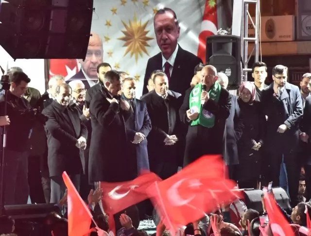 Bakan Soylu: 'Amerika, Ortadoğu'yu Karıştırarak Yönetmeye Çalışıyor' Bakan Soylu: 'Amerika, Ortadoğu'yu Karıştırarak Yönetmeye Çalışıyor'