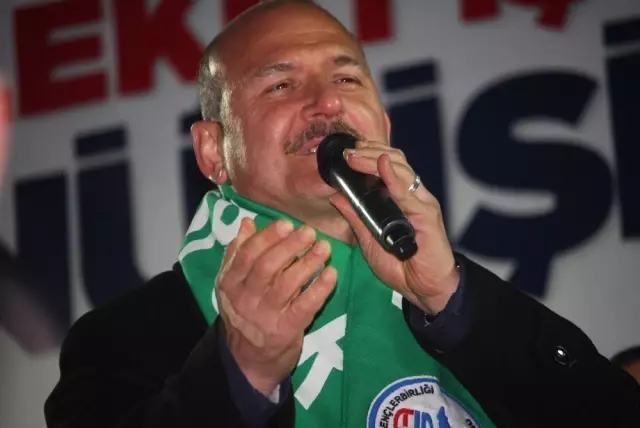 Bakan Soylu: 'Amerika, Ortadoğu'yu Karıştırarak Yönetmeye Çalışıyor' Bakan Soylu: 'Amerika, Ortadoğu'yu Karıştırarak Yönetmeye Çalışıyor'