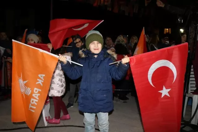 Başkan Tok: 'Karadeniz'e Silahla Giremeyen Pkk, Belediyelere Kravatlı Girmenin Hesaplarını Yapıyor' Başkan Tok: 'Karadeniz'e Silahla Giremeyen Pkk, Belediyelere Kravatlı Girmenin Hesaplarını Yapıyor'