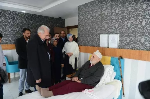 Başkan Uysal'dan Yaşlılar Haftasında Huzur Evi Ziyareti