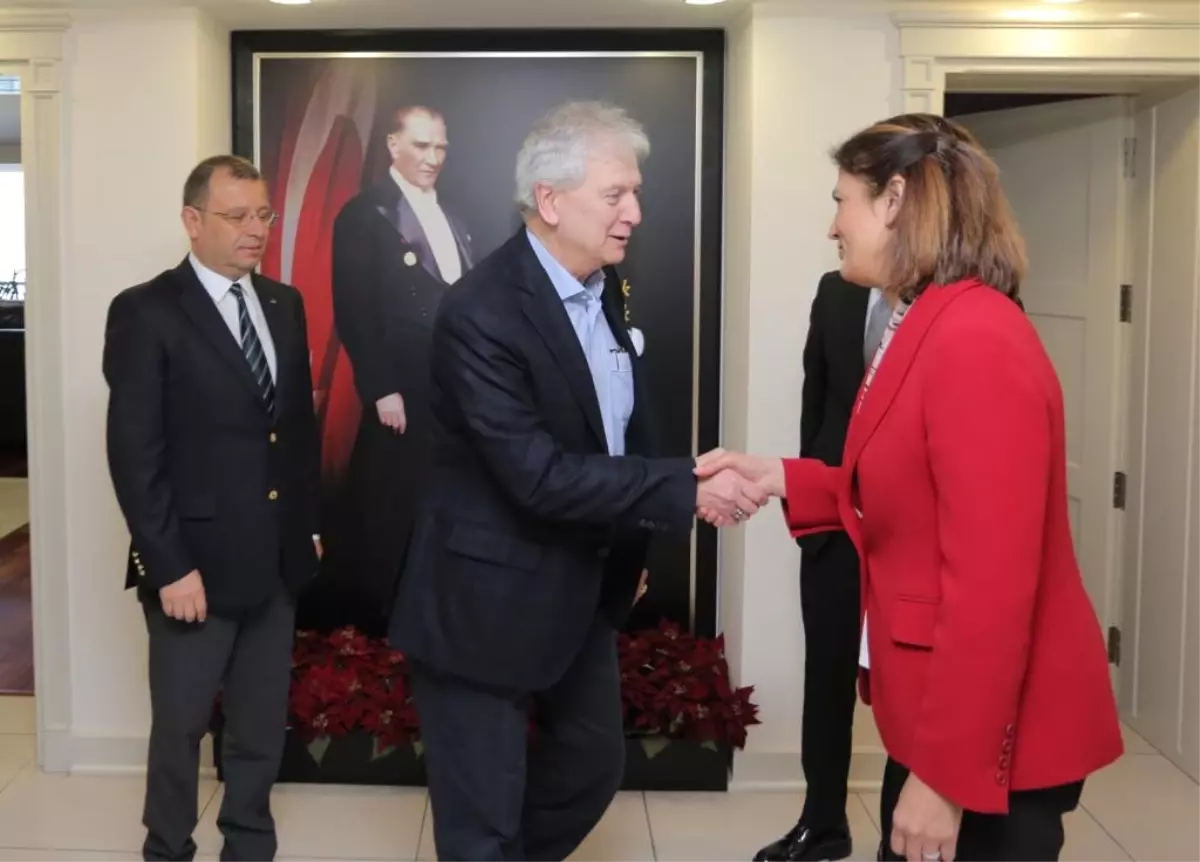Eroğlu'ndan İş Dünyası Turu