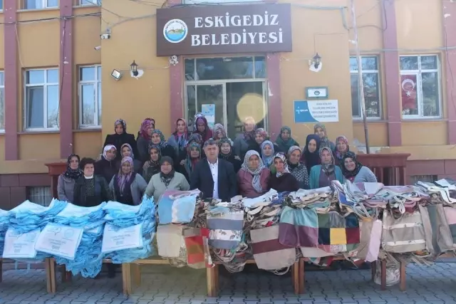 Eskigediz Belediyesi Bez Çanta Dağıtımı Eskigediz Belediyesi Bez Çanta Dağıtımı