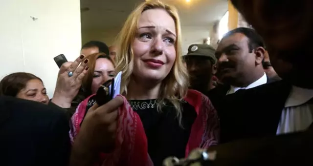 Güzel Manken Tereza Hluskova'ya Uyuşturucu Kaçakçılığından 8 Yıl Hapis! Güzel Manken Tereza Hluskova'ya Uyuşturucu Kaçakçılığından 8 Yıl Hapis!