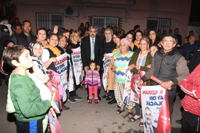 Haluk Alıcık'a Coşkulu Karşılama Haluk Alıcık'a Coşkulu Karşılama