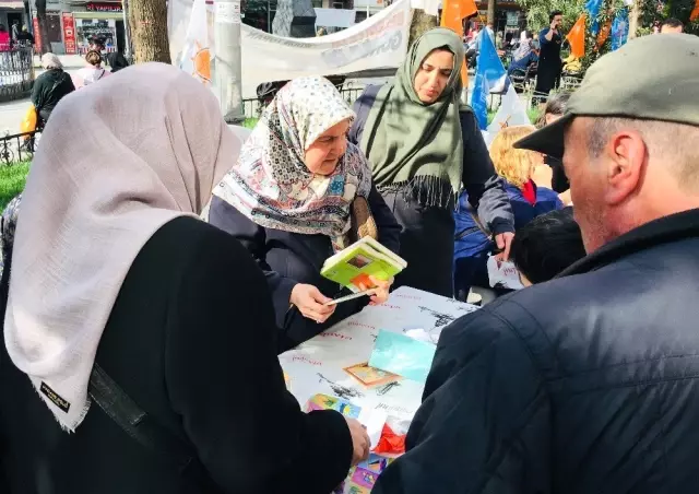 Kendi İmkanıyla Okuma Yazma Öğrenen 75 Yaşındaki Fatma Nine, 4. Kitabını Çıkardı Kendi İmkanıyla Okuma Yazma Öğrenen 75 Yaşındaki Fatma Nine, 4. Kitabını Çıkardı