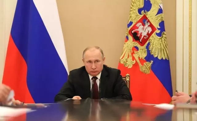 Putin, Nazarbayev'e Teşekkür Etti