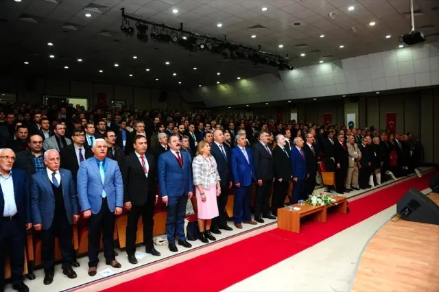 Van'da 'Eğitim Pratiğimiz ve 2023 Eğitim Vizyonu' Kongresi Van'da 'Eğitim Pratiğimiz ve 2023 Eğitim Vizyonu' Kongresi