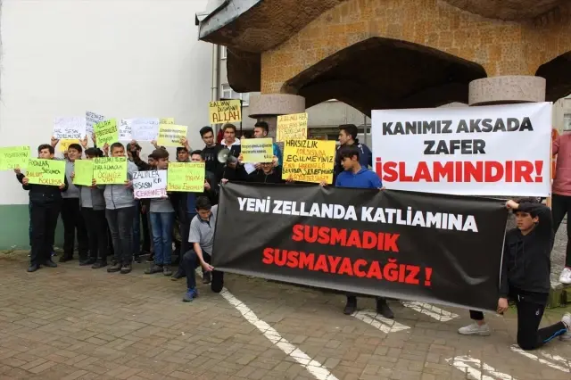 Yeni Zelanda'daki İki Camiye Yönelik Terör Saldırısı