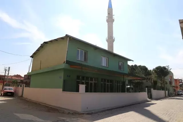 Başkan Şirin'in Söz Verdiği Hüseyniye Cami Yenilendi