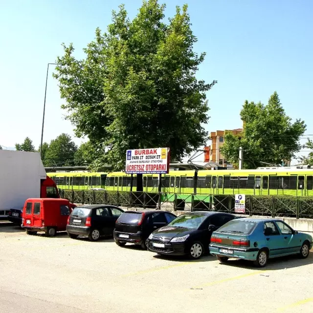 Bursa'ya Yeni Bisiklet Yolları Bursa'ya Yeni Bisiklet Yolları