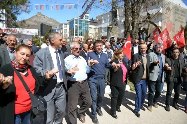 Hiç Kimse Bizim Düşmanımız Değil