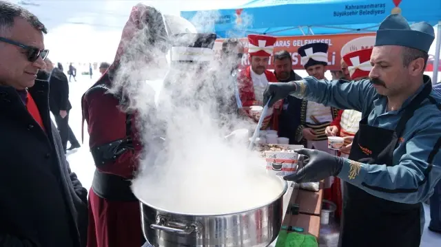 Kahramanmaraş'ta 'İrişkit Festivali' Kahramanmaraş'ta 'İrişkit Festivali'