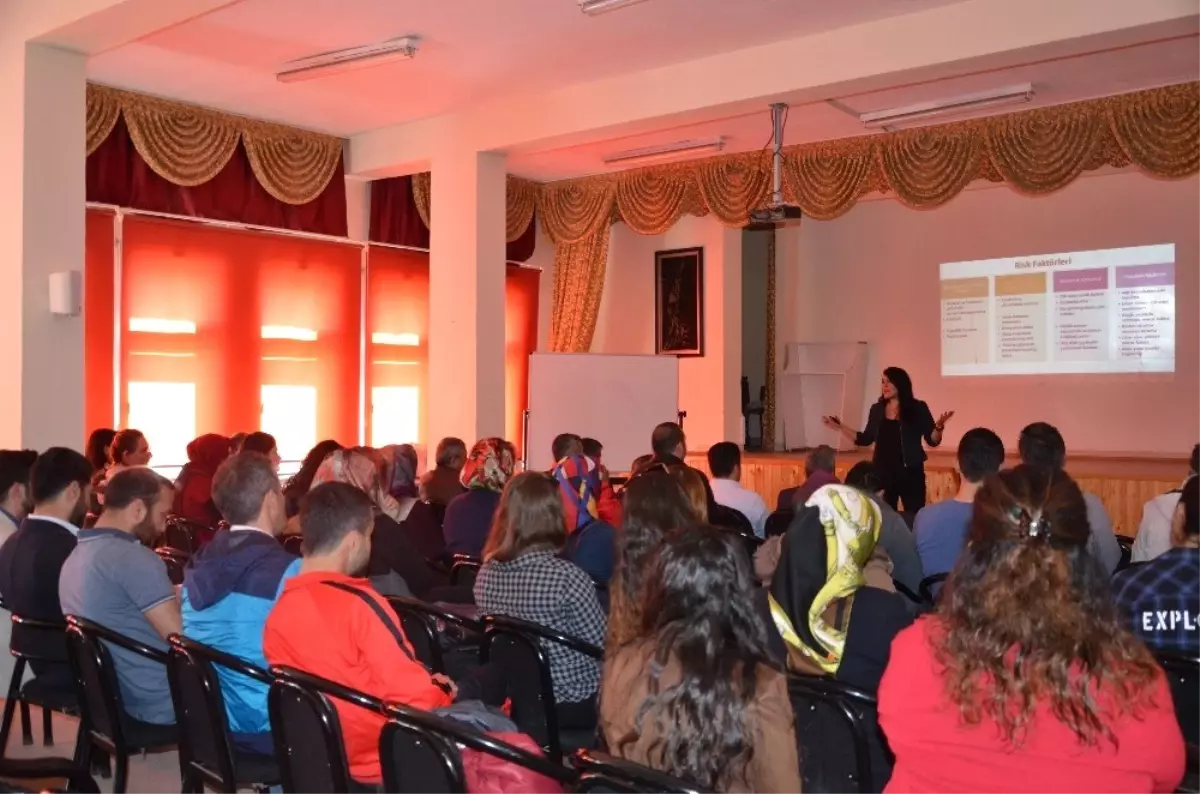 Öğretmenlere 'Çocuk İstismarı ve Mahremiyet' Anlatıldı