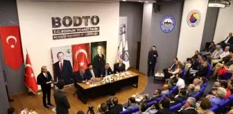 Mahmut Kocadon: Bakan Ersoy: 'Hint Düğünü Organizasyonlarında Yüzde 300 Artış Bekleniyor' Mahmut Kocadon: Bakan Ersoy: 'Hint Düğünü Organizasyonlarında Yüzde 300 Artış Bekleniyor'