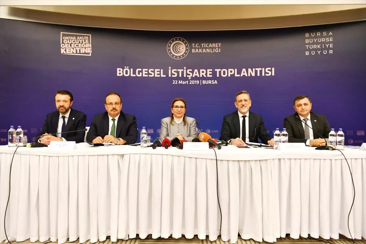 Bakan Pekcan Sanayici ve İş İnsanlarıyla Bir Araya Geldi