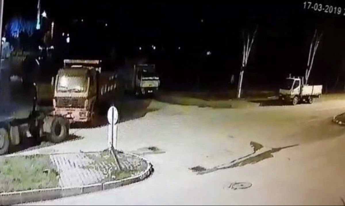 Başkent'te Kamyonu TIR'a Bağlayıp Çalan Hırsızlar Pes Dedirtti