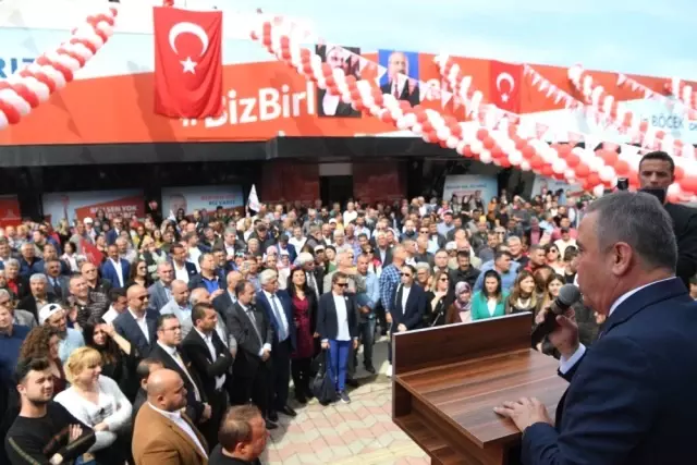 Böcek, Kemer, Demre ve Kaş İlçelerinde Vatandaşlarla Buluştu