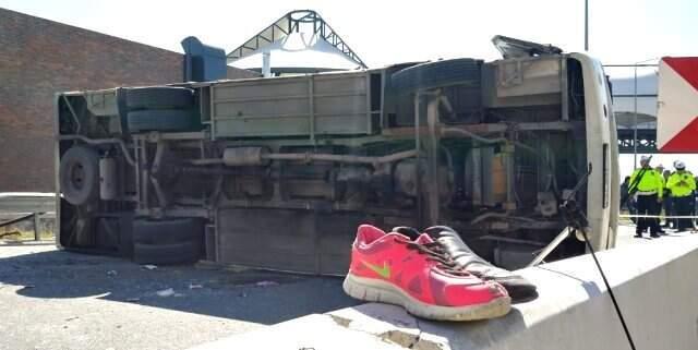 Down Sendromlu Çocukları ve Ailelerini Taşıyan Midibüs Kaza Yaptı! 4'ü Ağır 28 Yaralı