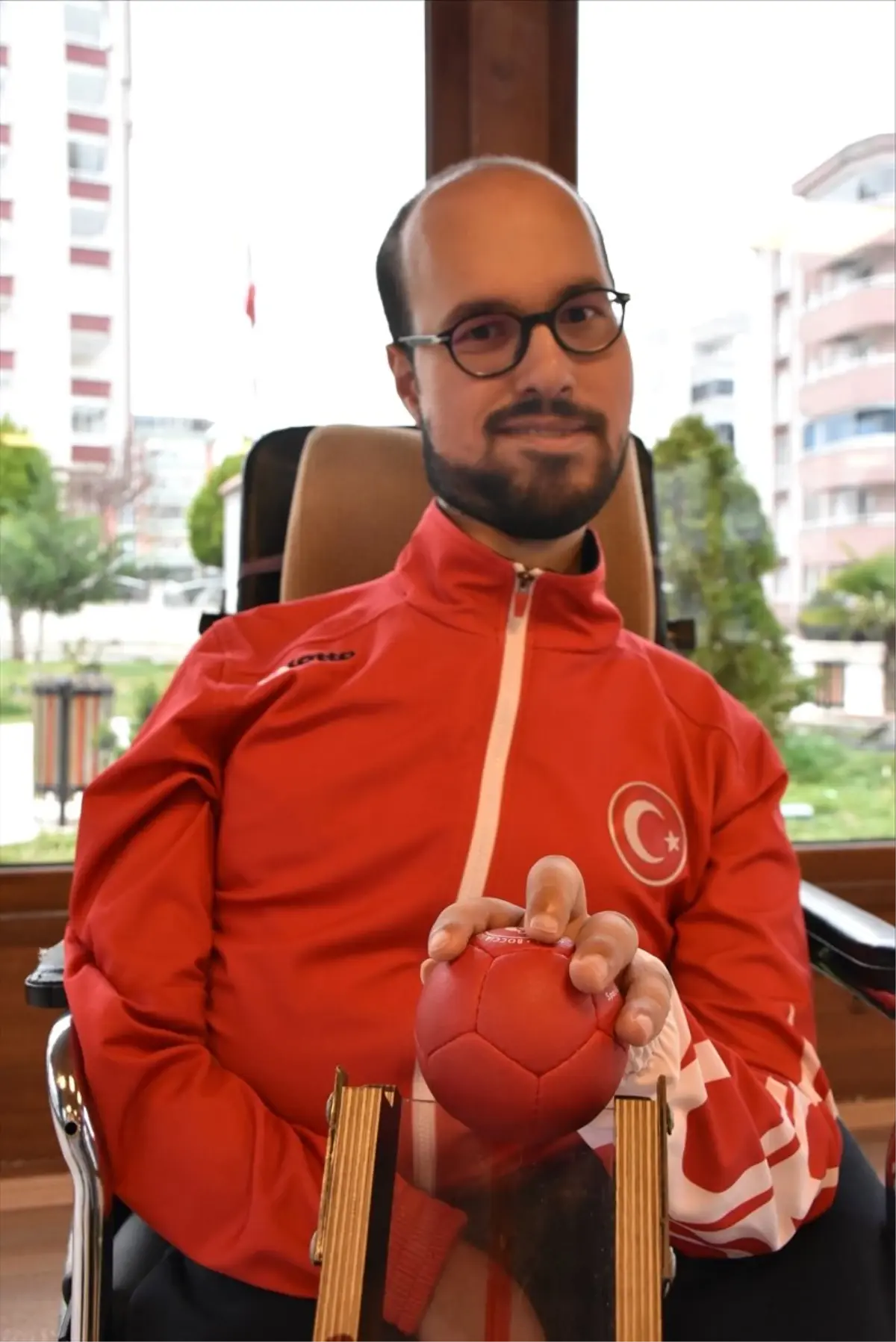 Engel' Tanımayan Bir Başarı Hikayesinin Adı: Emre Vural