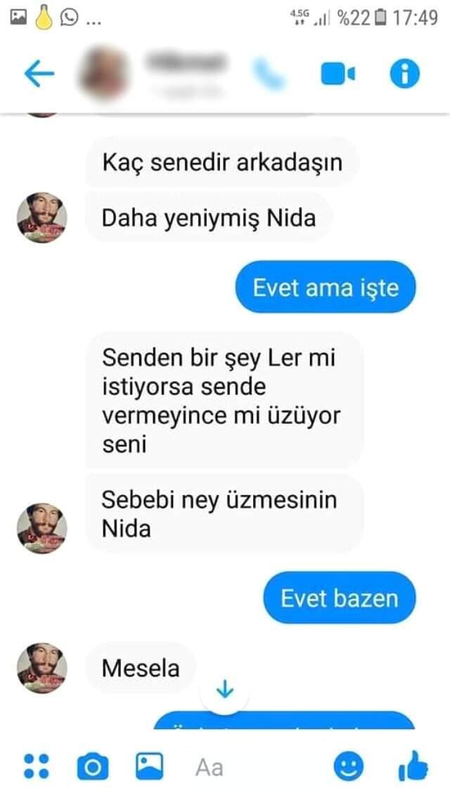 Kızına Cinsel İstismarda Bulunmaya Çalışan Sapığın Mesajlarını İfşa Etti